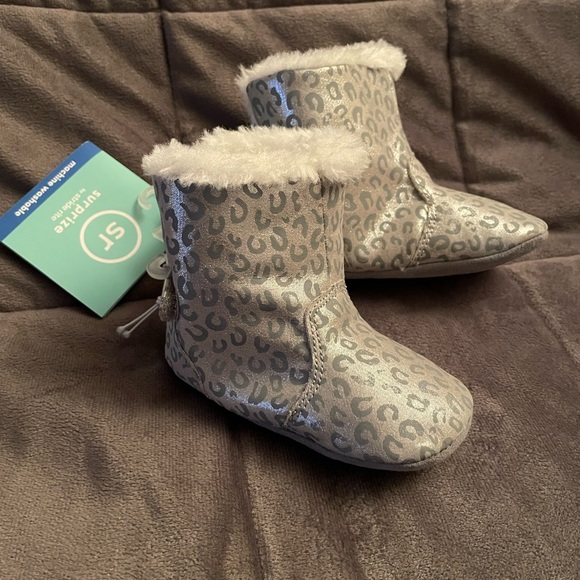 Baby girl snow boots - Picture 1 of 6